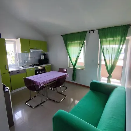Panorama Sunset Apartman *